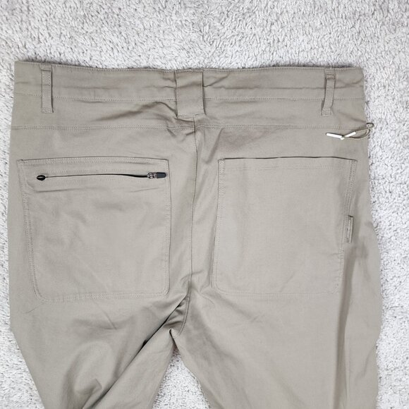 Bearded Goat Union Pants Men’s Size 33x29 Beige Chino Pockets Outdoor Hike USA - Picture 6 of 8